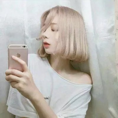 巴哈 封面